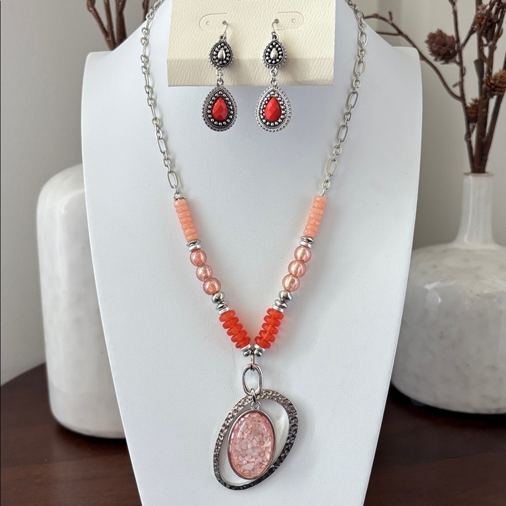 Carol D Studio silvertone,peach/orange stone/beads pendant,earring set